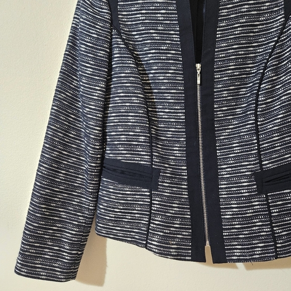 Jones New York Striped Blazer - Picture 2 of 6